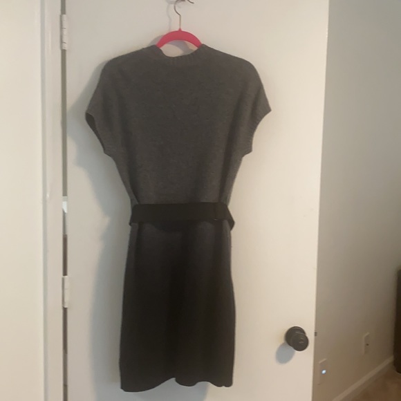 VINCE For Bergdorf Goodman Grey Alpaca Wool Cashmere Sweater Vest - Picture 6 of 7